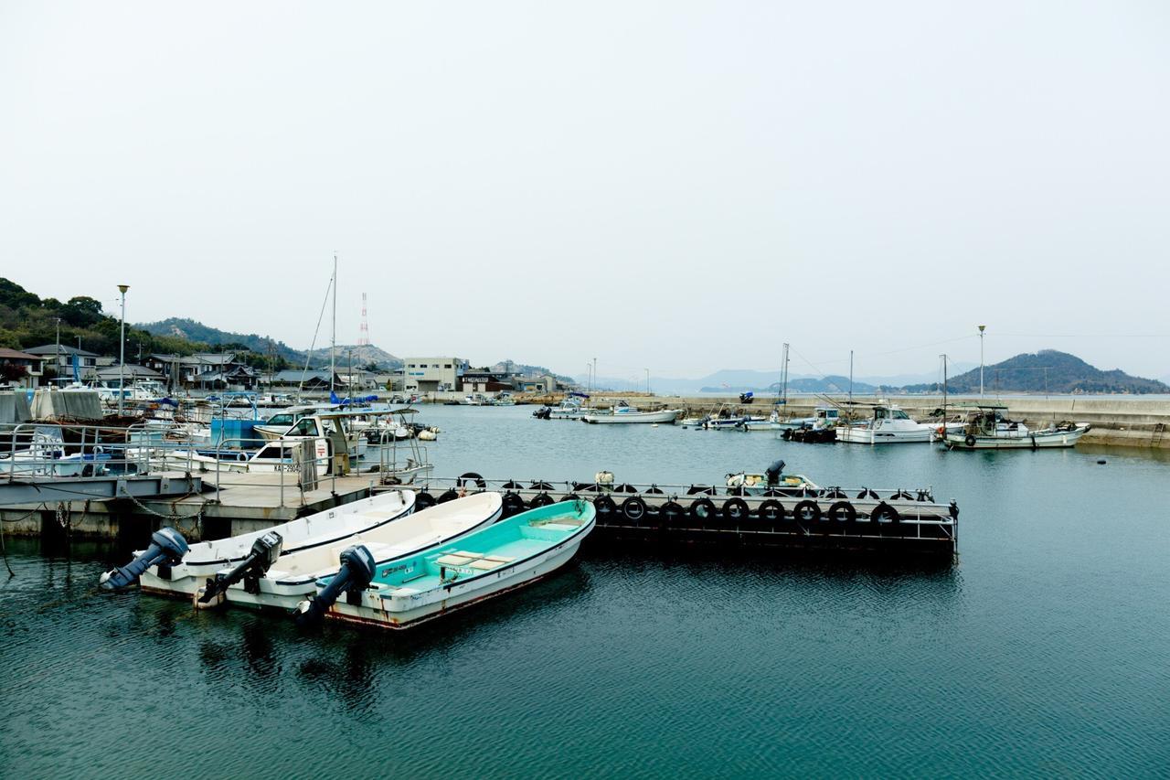Naoshima Backpackers Guesthouse ภายนอก รูปภาพ