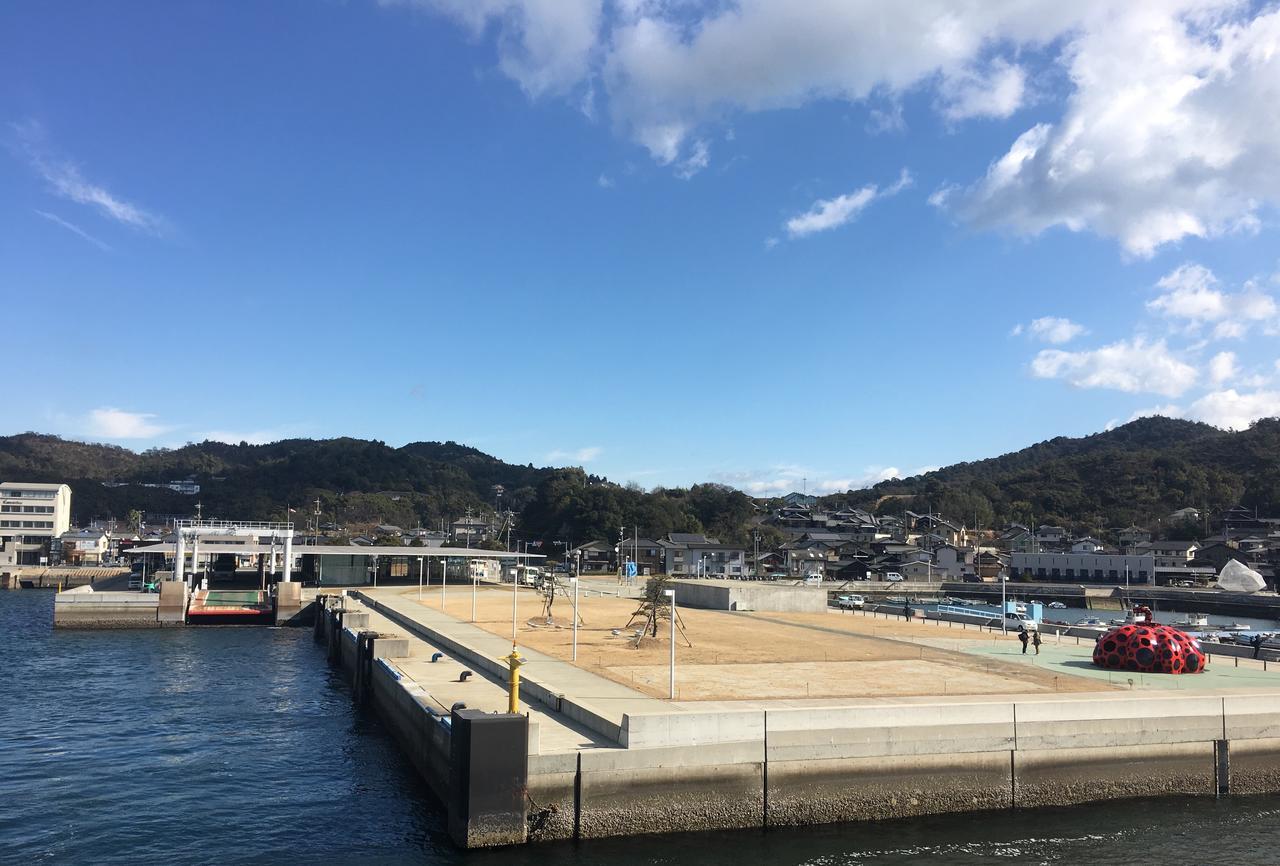 Naoshima Backpackers Guesthouse ภายนอก รูปภาพ