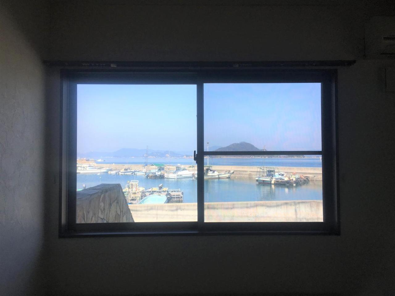 Naoshima Backpackers Guesthouse ภายนอก รูปภาพ