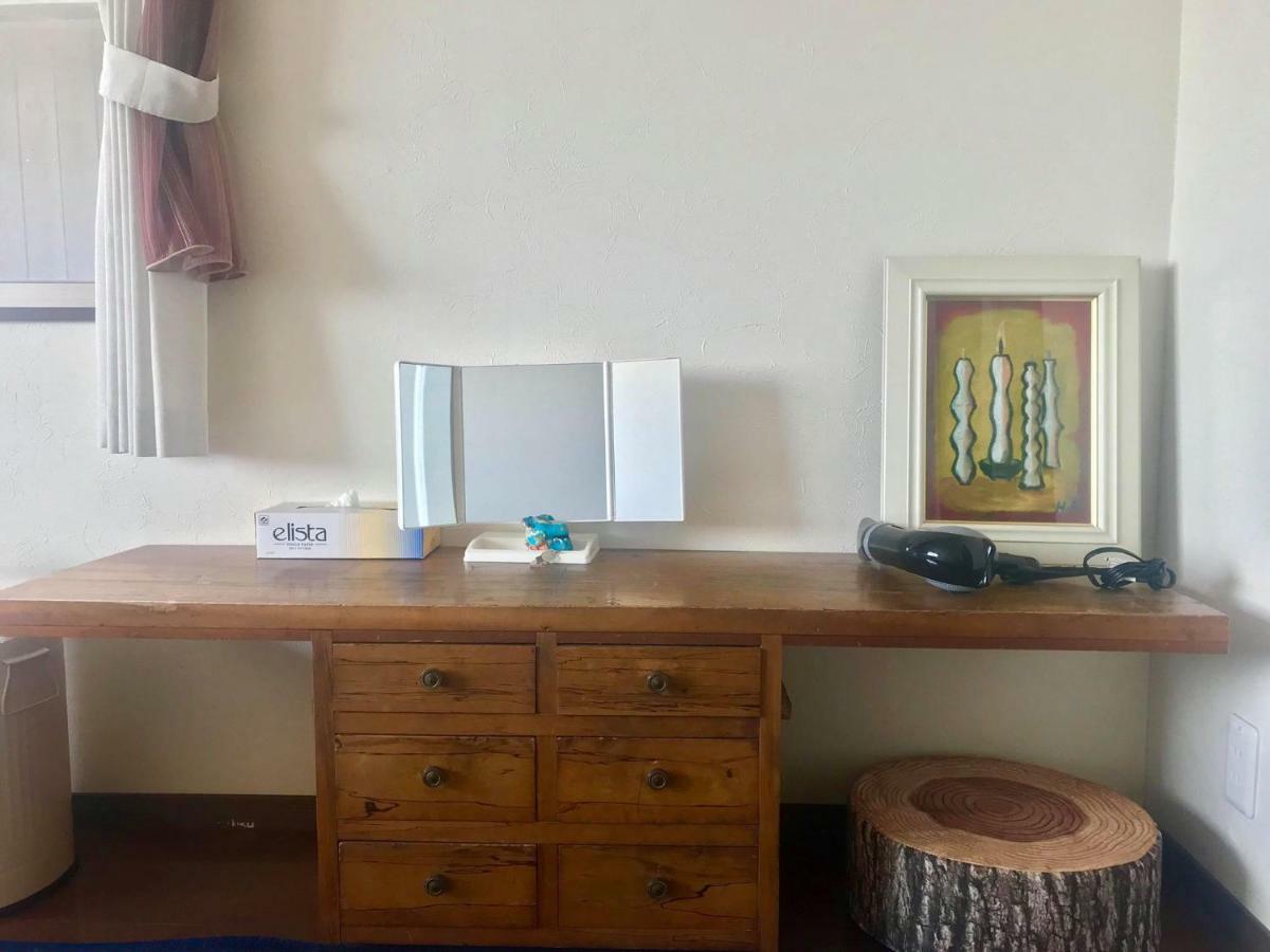 Naoshima Backpackers Guesthouse ภายนอก รูปภาพ